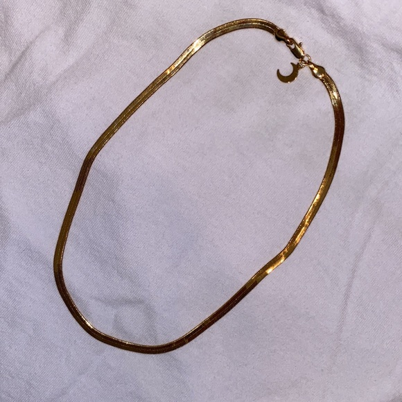 Lili Claspe Gold Chain Necklace - Picture 6 of 7